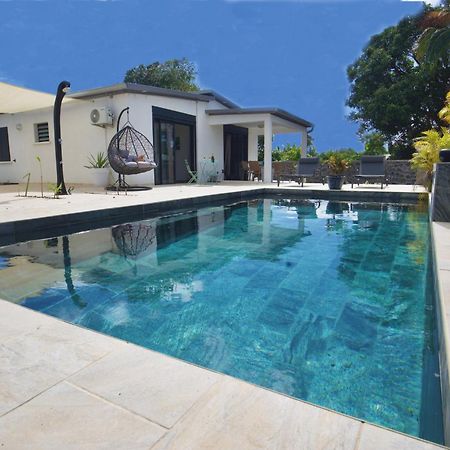 Villa Du Beau Vallon 2 Jacuzzi Privatif Et Piscine Chauffee Partagee Сен-Бенуа Экстерьер фото