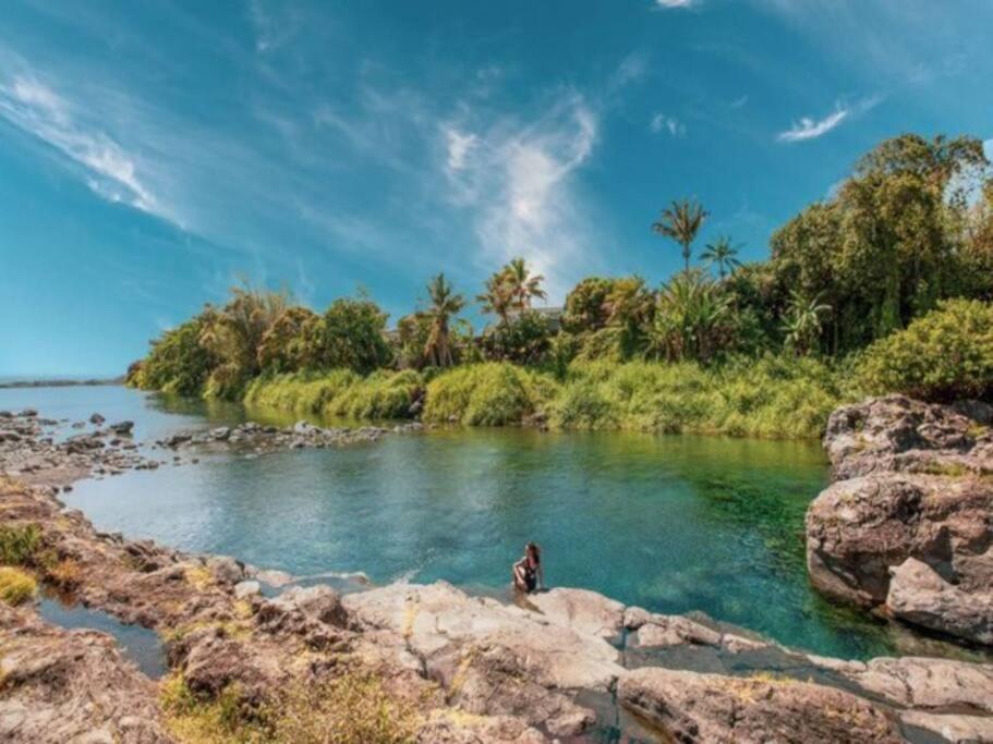 Villa Du Beau Vallon 2 Jacuzzi Privatif Et Piscine Chauffee Partagee Сен-Бенуа Экстерьер фото